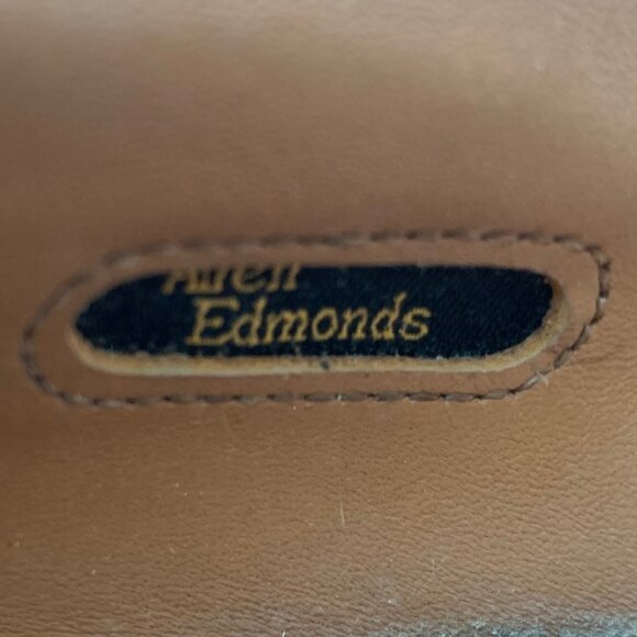 Allen Edmonds white bucks (Suede?) men's shoes, size 10-1/2 - Picture 12 of 12